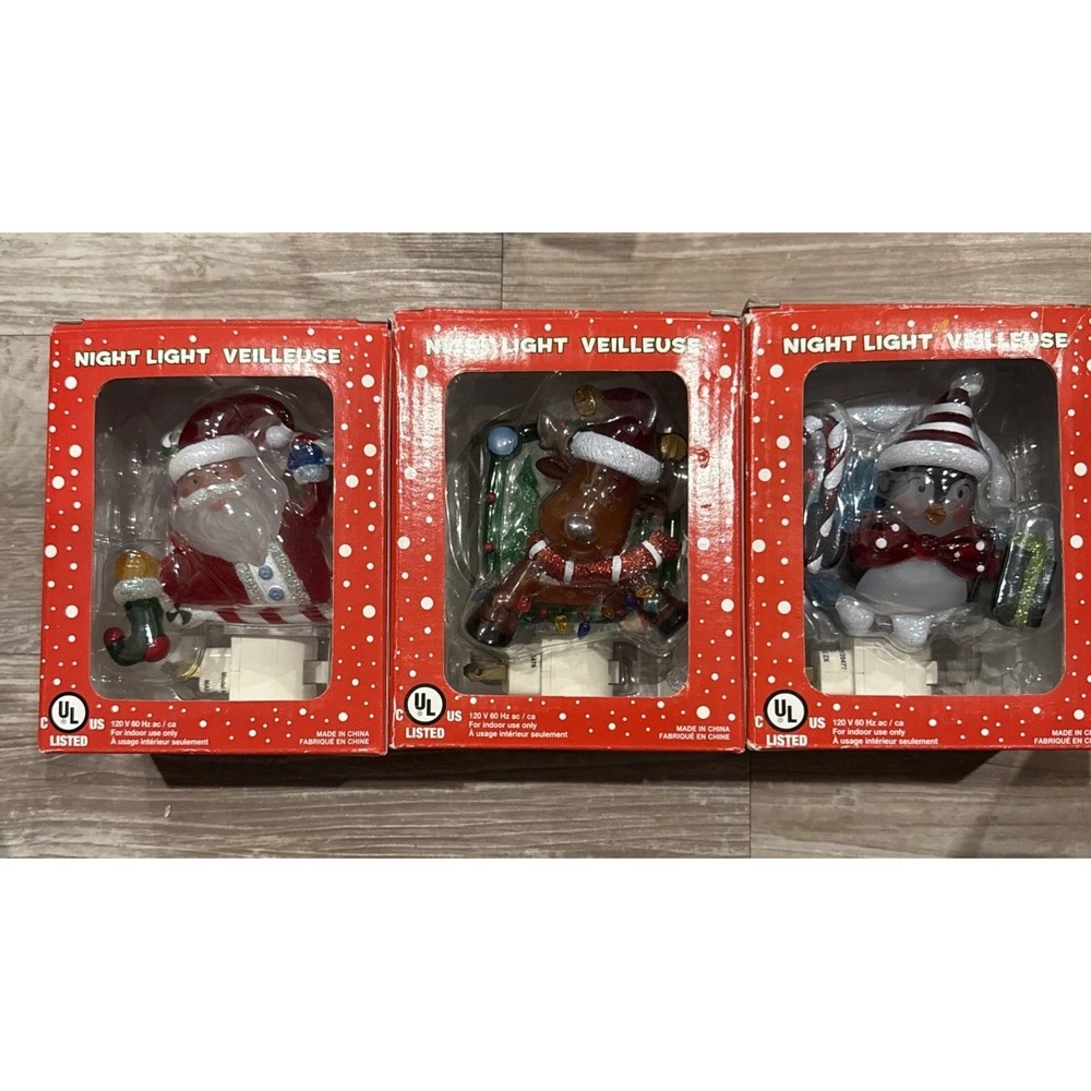 Set of 3 Night Light‎ Veilleuse Christmas Santa, Penguin & Reindeer Wall Plugs